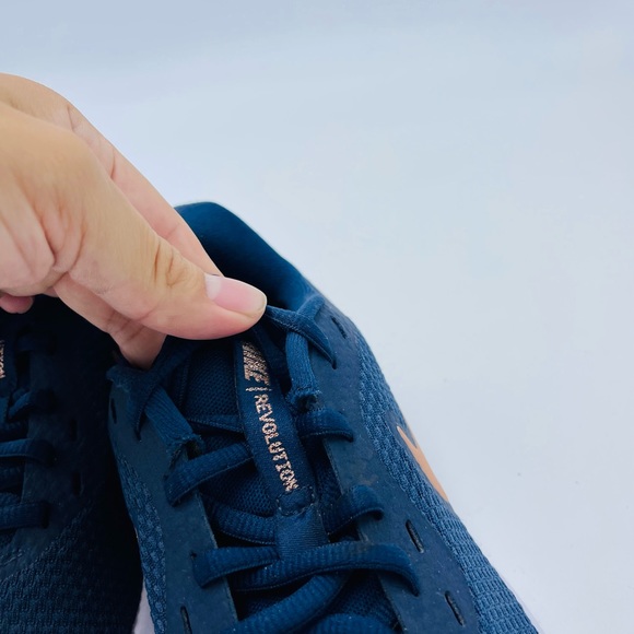 Nike Blue Youth Kids Revolution Sneakers Athletic Shoes - Picture 9 of 9